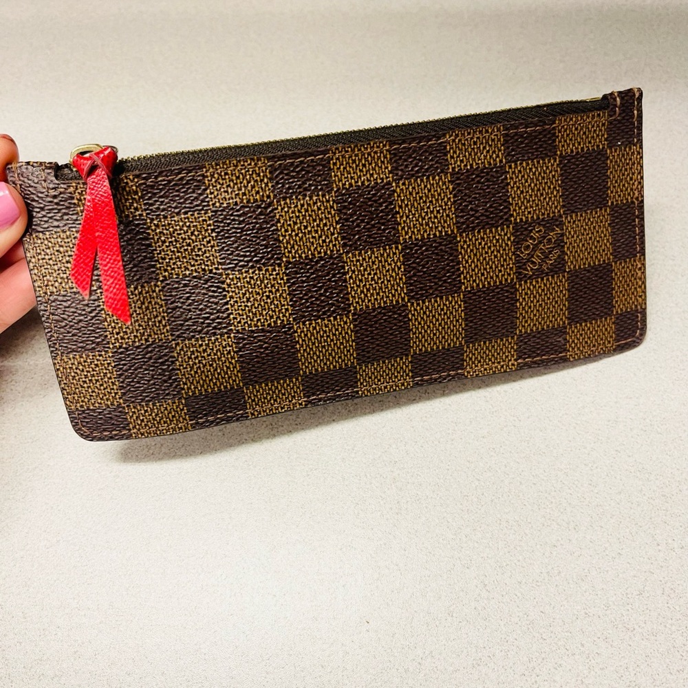 Louis Vuitton wallet insert